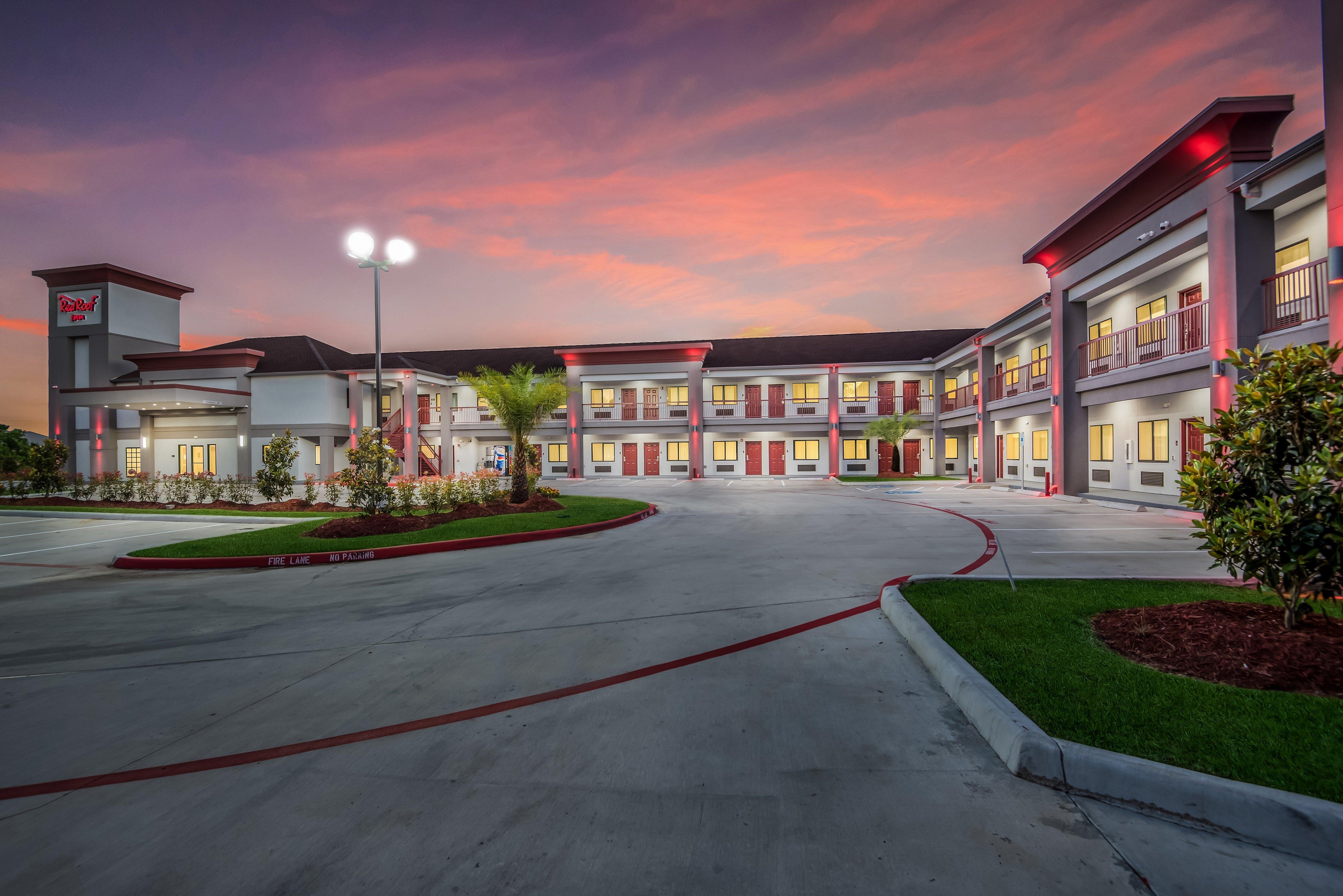 Red Roof Inn Baytown Bagian luar foto